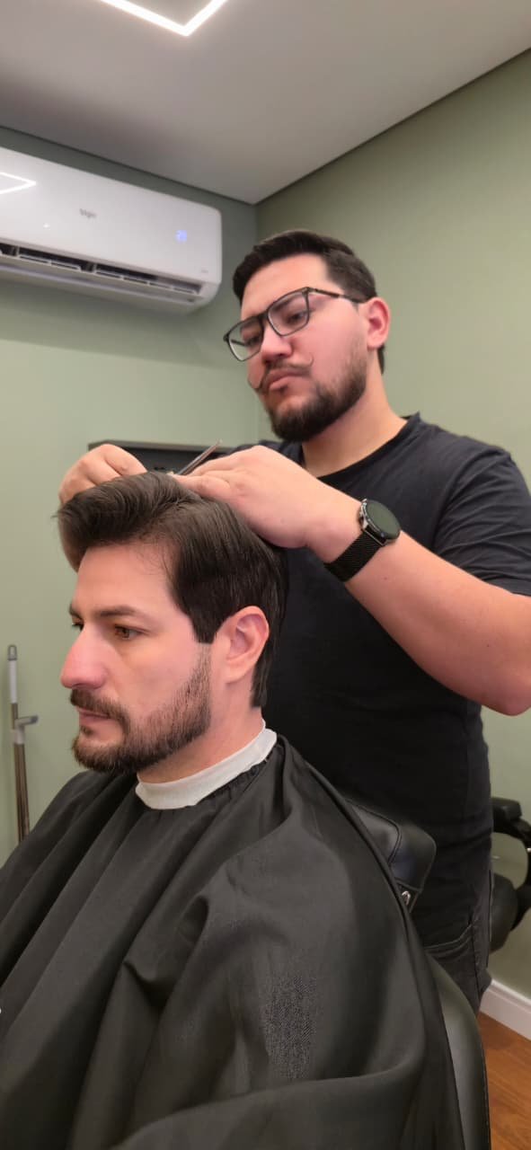 Corte masculino — Barbearia Frigo's
